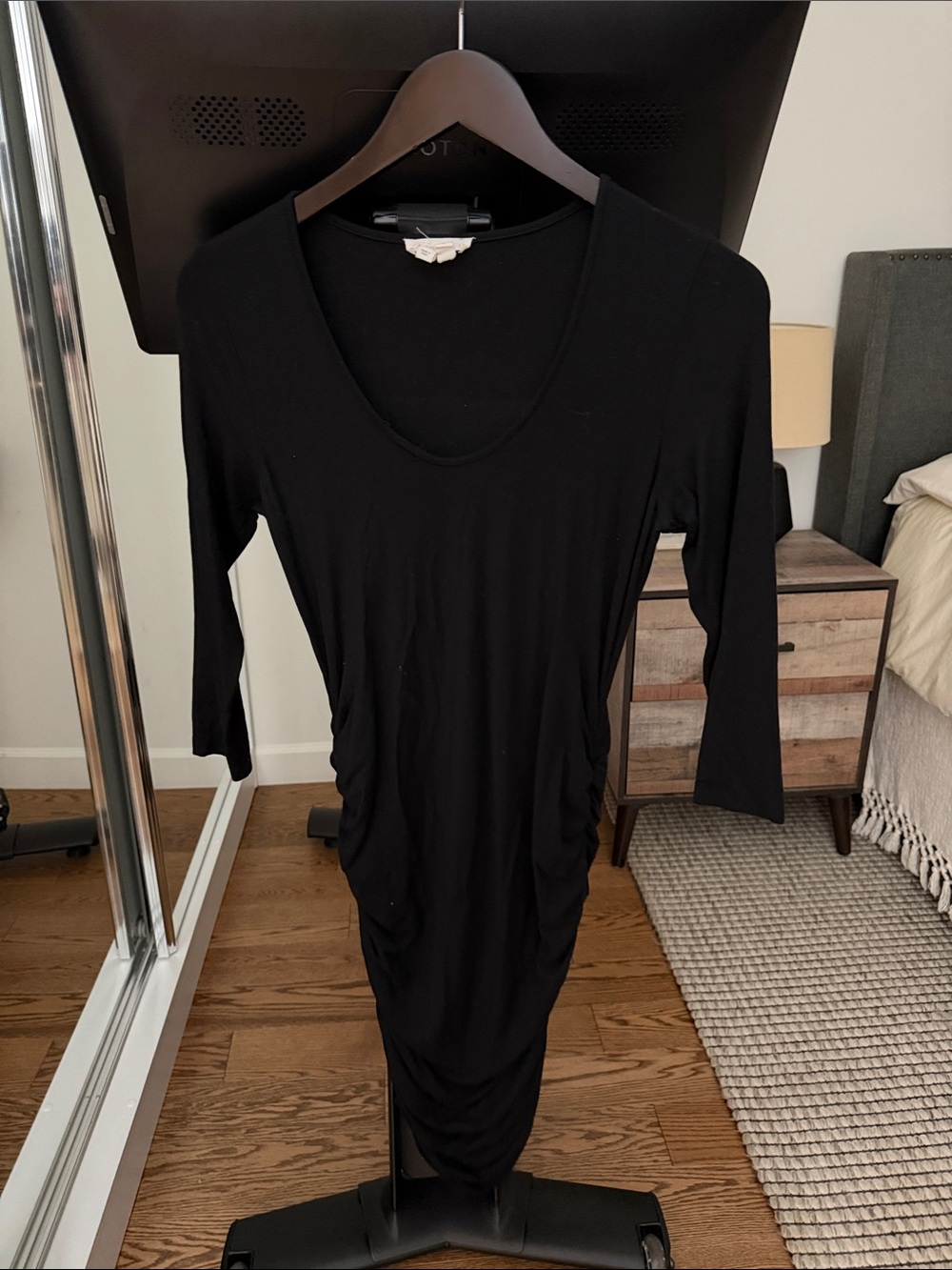 Ingrid & Isabel Maternity Classic Black Women’s Scoop Neck Dress